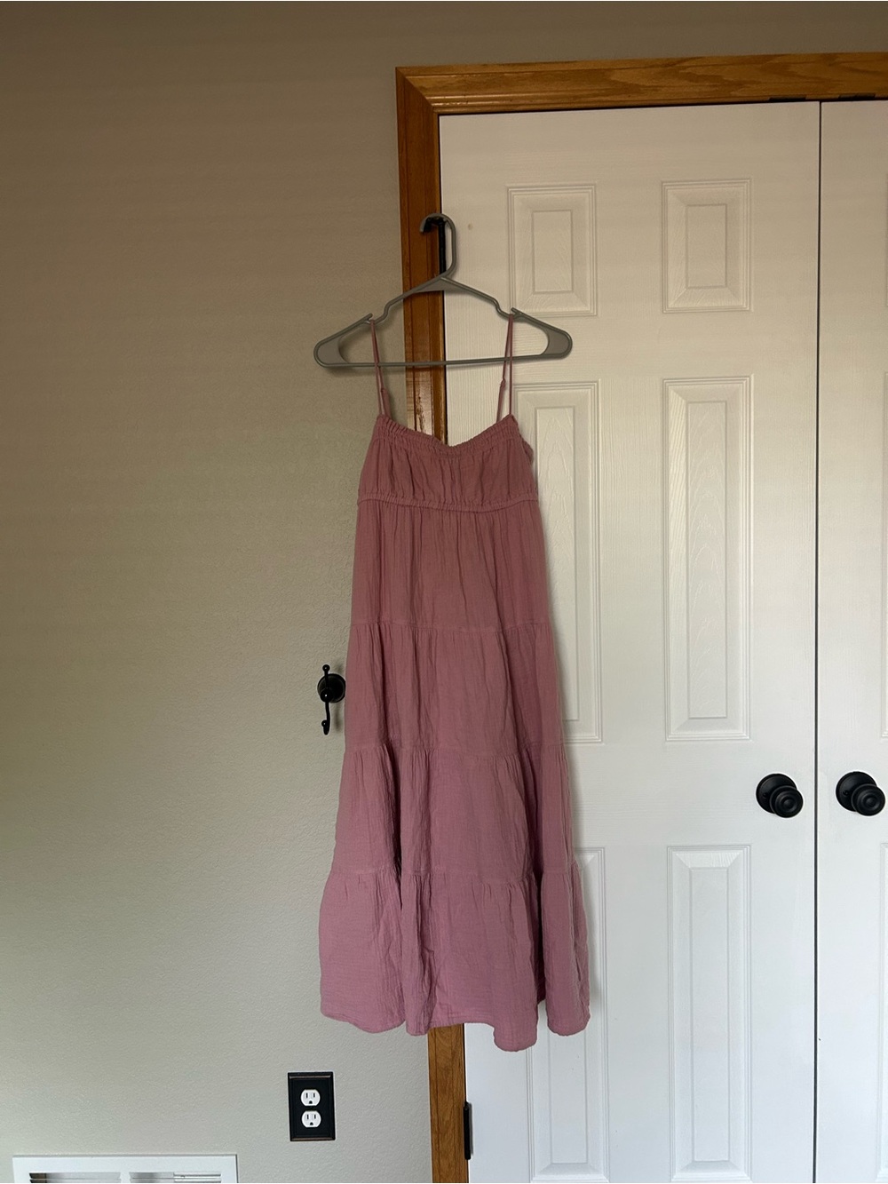 Aritzia Little Moon Dusty Rose Spaghetti Strap Maxi Dress